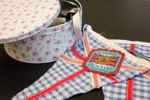 tins and bunting