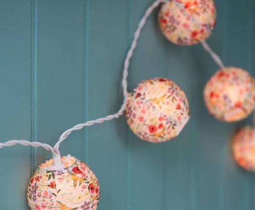 summer-meadow-string-party-lights